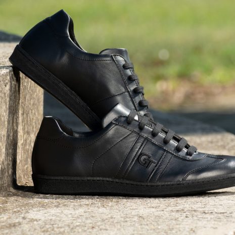 G&T Klasszikus Full Black bőr sportcipő !Raktárkészletről!